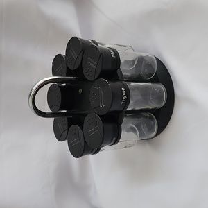 Spice Rack with 8 Jars, metal rotating carousel